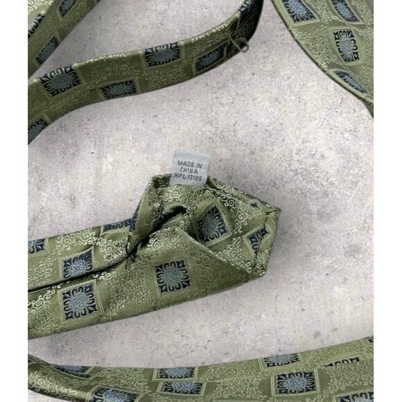 BURMA BIBAS Silk Tie XL Green Geometric W:3.6" - Picture 3 of 6